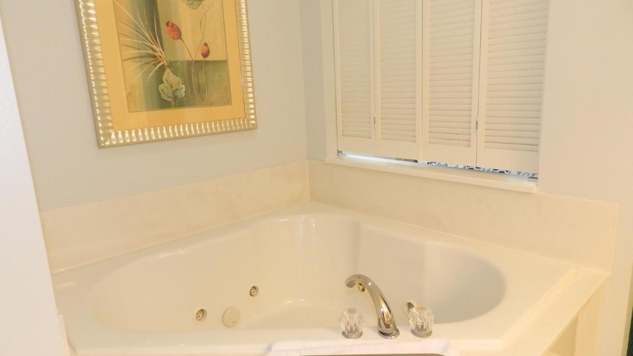 1 Bedroom Deluxe Jacuzzi Condo Southern Exposure Oceanview Wyndham Ocean Walk - Daytona Funland 2429 Daytona Beach Exterior photo